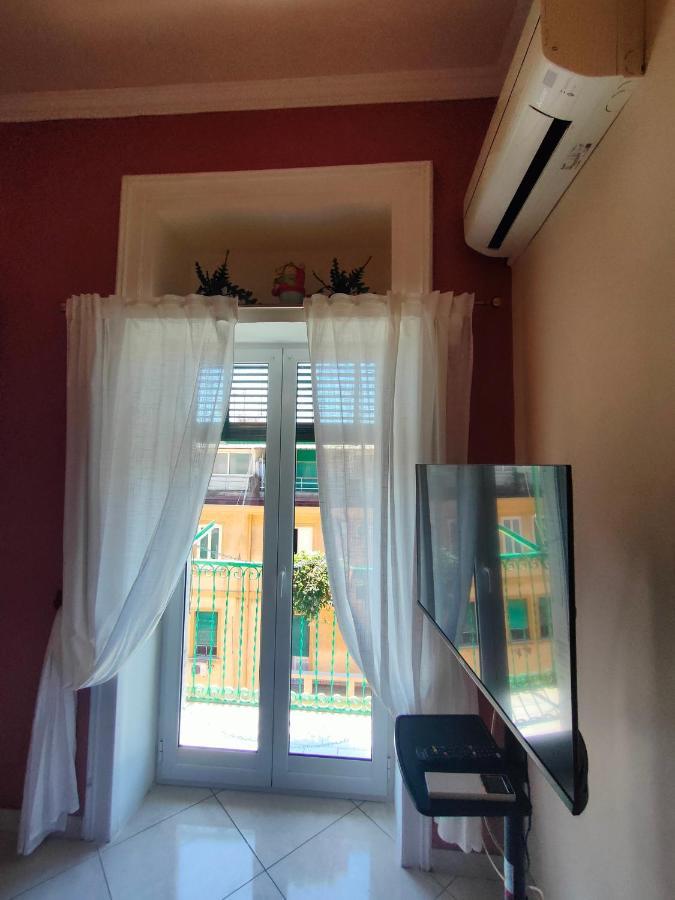 Madda'S Apartament Naples Exterior photo